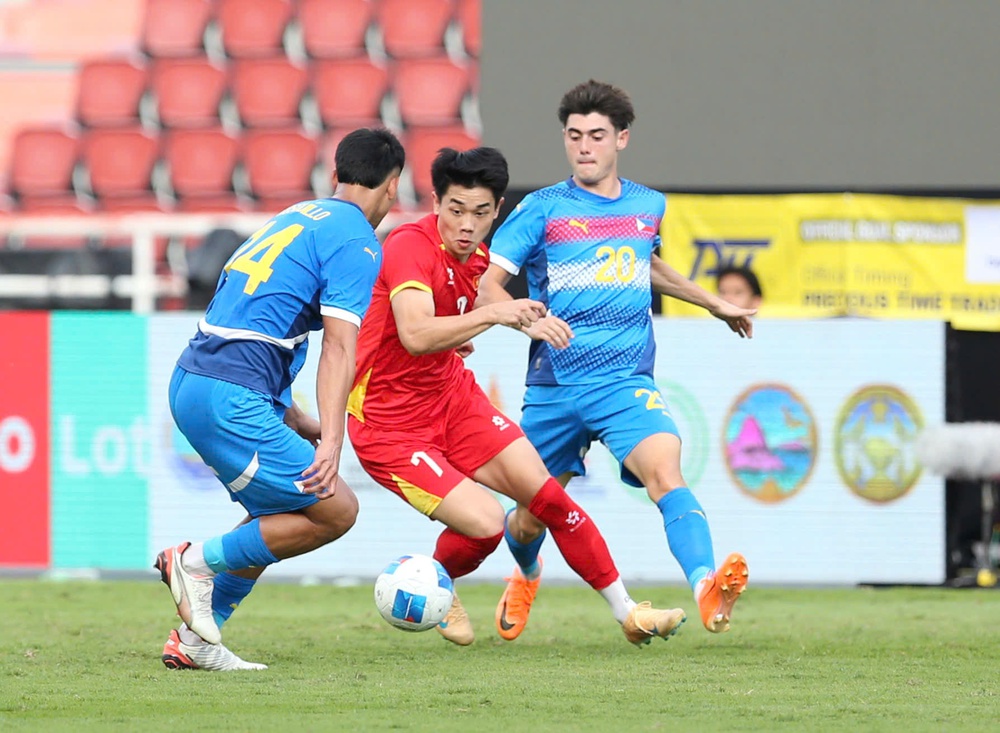 Đình Bắc 'chạy đua' với Thu Vinh, Nguyễn Thị Oanh ở cuộc bầu chọn VĐV tiêu biểu toàn quốc năm 2025 - Ảnh 1.