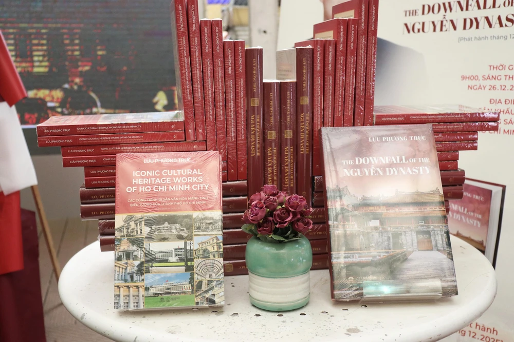 h-bieu-tuong-cua-thanh-pho-ho-chi-minh-ironic-cultural-heritage-works-of-ho-chi-minh-city-va-the-downfall-of-the-nguyen-dynasty-anh-khanh-chau-1766995783392111989743.jpeg