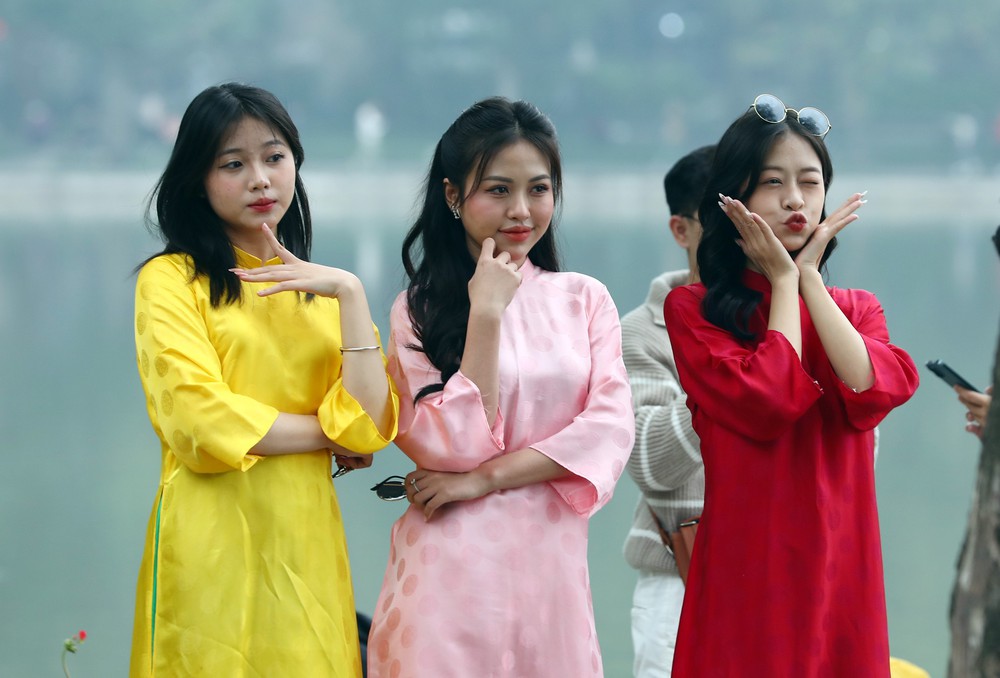 Góc nhìn 365: "Cột mốc" cho năm mới - Ảnh 1. Góc nhìn 365: "Cột mốc" cho năm mới - Ảnh 1.