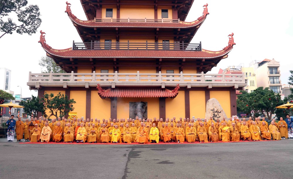 Lễ an vị vĩnh viễn Xá lợi Trái tim Bồ-tát Thích Quảng Đức - Ảnh 8. Lễ an vị vĩnh viễn Xá lợi Trái tim Bồ-tát Thích Quảng Đức - Ảnh 8.