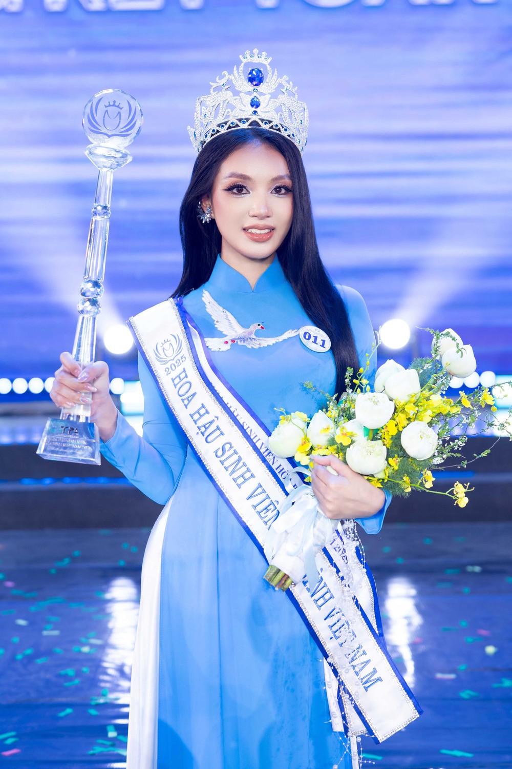 Nguyễn Phương Thanh đăng quang Hoa hậu Sinh viên Hòa bình Việt Nam 2025 - Ảnh 2.