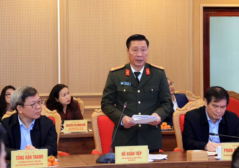 Tập trung cao độ, khẩn trương triển khai nhiệm vụ của Trung tâm báo chí Đại hội XIV của Đảng - Ảnh 3. Tập trung cao độ, khẩn trương triển khai nhiệm vụ của Trung tâm báo chí Đại hội XIV của Đảng - Ảnh 3.