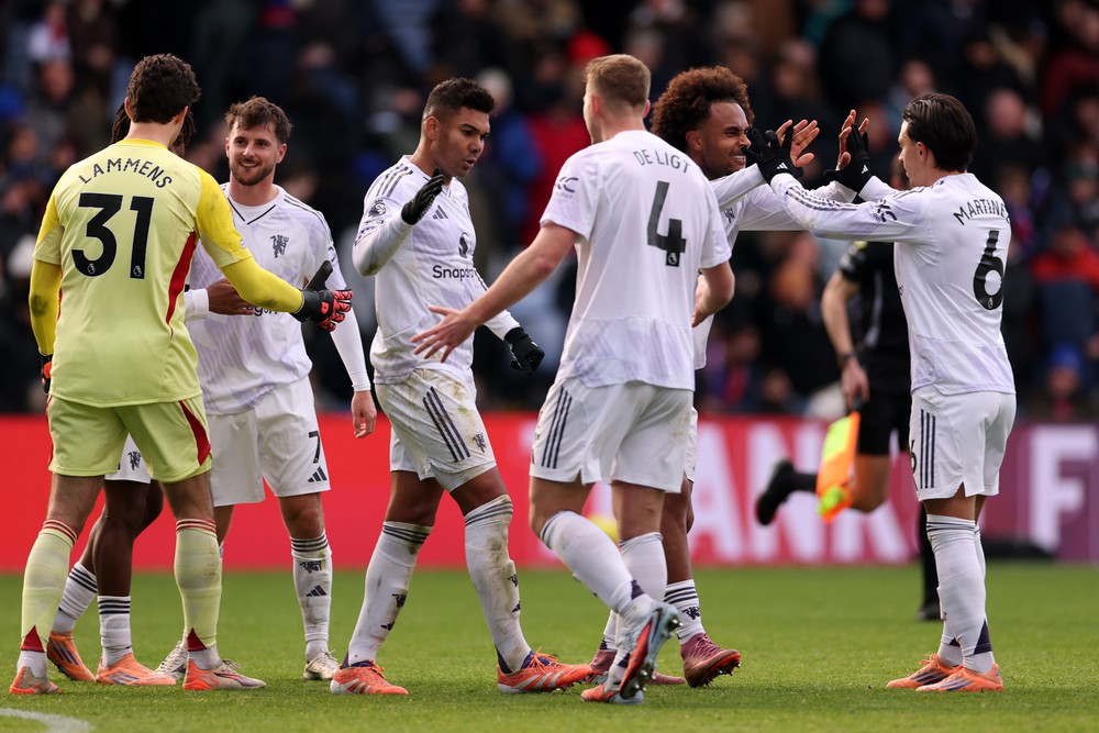 03h00 ngày 05/12, sân Old Trafford, MU-West Ham: Mệnh lệnh chiến thắng cho MU - Ảnh 1.