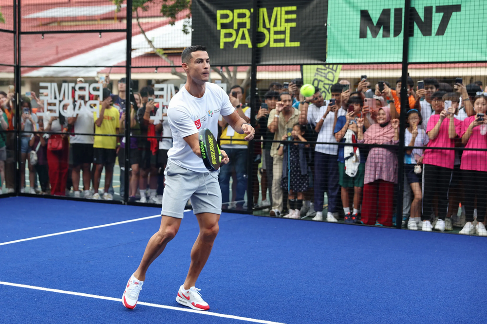 Vì sao Ronaldo, Messi không chọn pickleball? - Ảnh 1. Vì sao Ronaldo, Messi không chọn pickleball? - Ảnh 1.