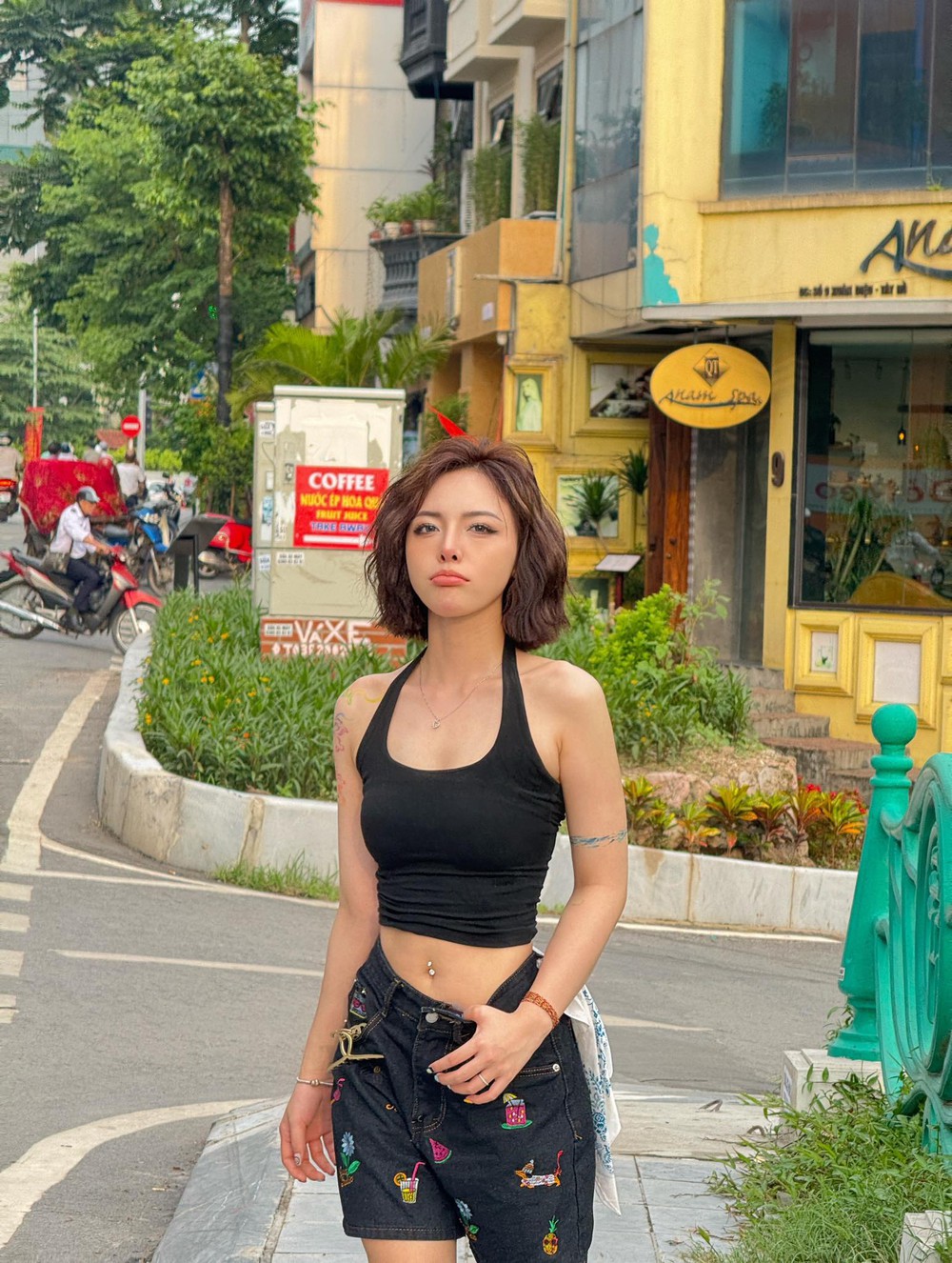 Nhan sắc gây sốt mạng xã hội trước thềm SEA Games 2025 của hot girl bắn súng Việt Nam - Ảnh 5.