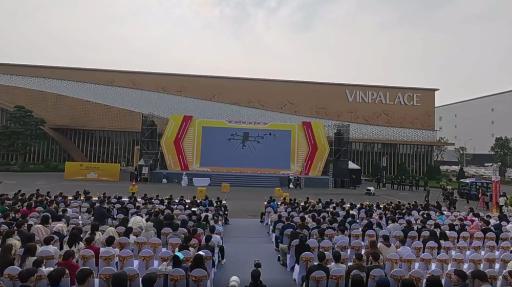 Ấn tượng loạt sản phẩm công nghệ Make in Viet Nam vì đời sống người dân - Ảnh 2.