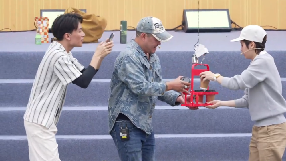 Ấn tượng loạt sản phẩm công nghệ Make in Viet Nam vì đời sống người dân - Ảnh 3.