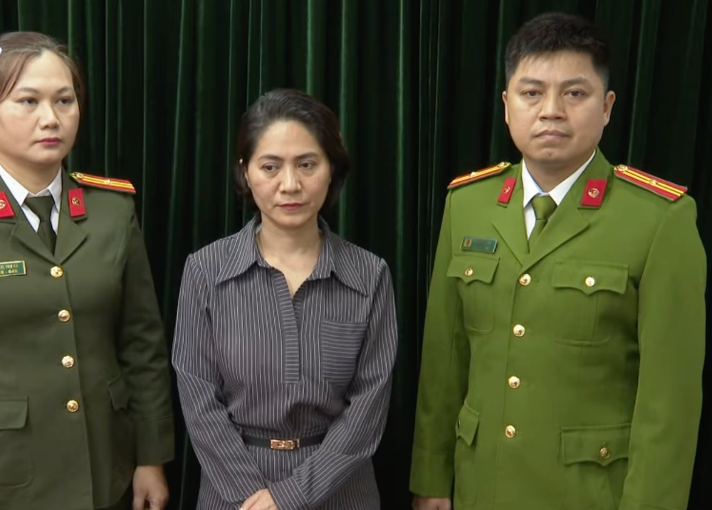 Khởi tố, bắt tạm giam Giám đốc công ty tổ chức chương trình "Về đây bốn cánh chim trời" - Ảnh 2. Khởi tố, bắt tạm giam Giám đốc công ty tổ chức chương trình "Về đây bốn cánh chim trời" - Ảnh 2.