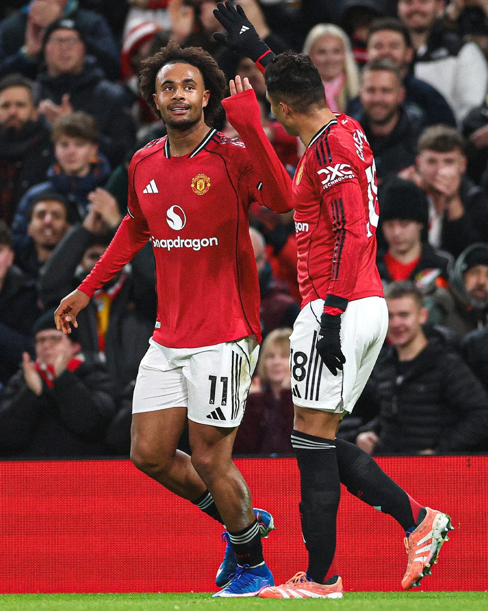 MU hòa khó tin trước đội bóng đang thua 11 trận liên tiếp ở Premier League - Ảnh 1.