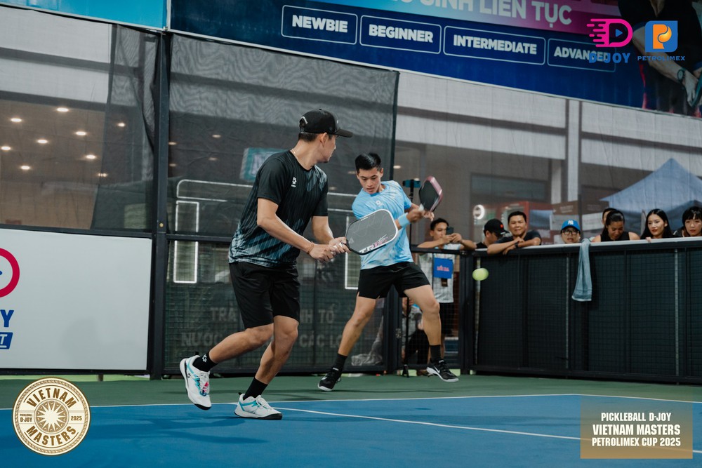 Pickleball Việt Nam: Nên 'Nam tiến' hay 'Bắc tiến' để bứt tốc phát triển? - Ảnh 1. Pickleball Việt Nam: Nên 'Nam tiến' hay 'Bắc tiến' để bứt tốc phát triển? - Ảnh 1.
