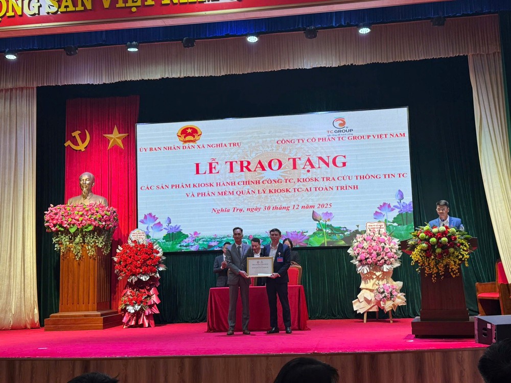 Quyết tâm chuyển đổi số để giảm gánh nặng cho người dân - Ảnh 4. Quyết tâm chuyển đổi số để giảm gánh nặng cho người dân - Ảnh 4.