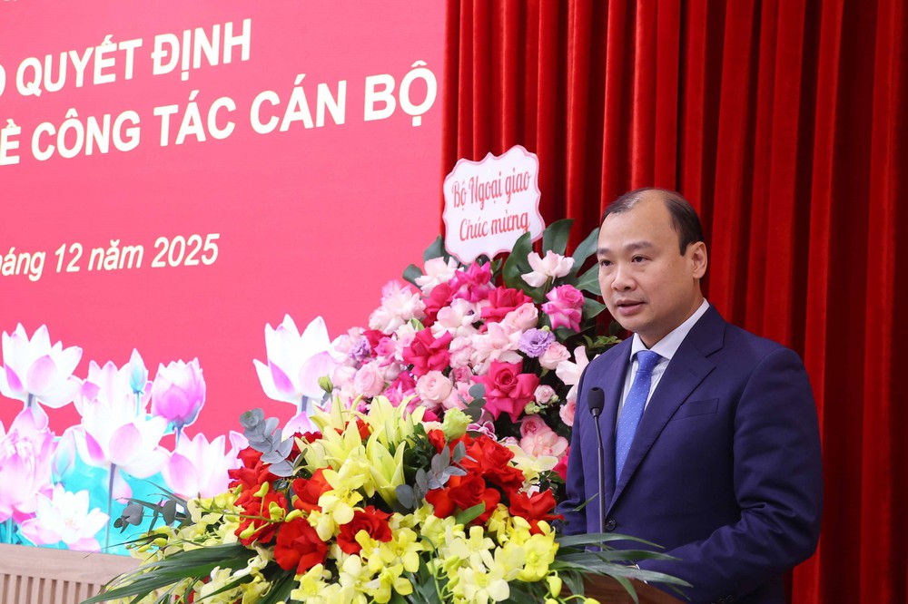 Đồng chí Lê Hải Bình giữ chức Phó Giám đốc Học viện Chính trị quốc gia Hồ Chí Minh - Ảnh 2.