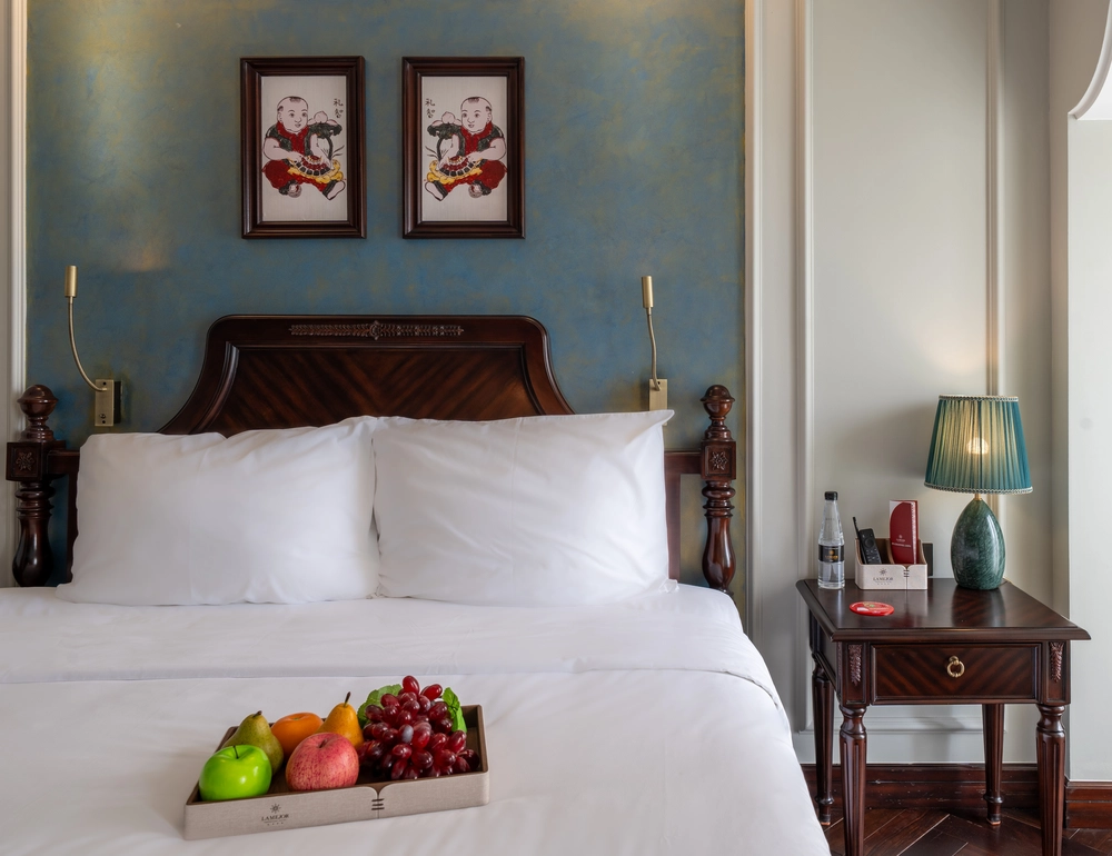 Một khách sạn giống như Bảo tàng tranh dân gian sống động giữa lòng Phố Cổ - Ảnh 8. Một khách sạn giống như Bảo tàng tranh dân gian sống động giữa lòng Phố Cổ - Ảnh 8.