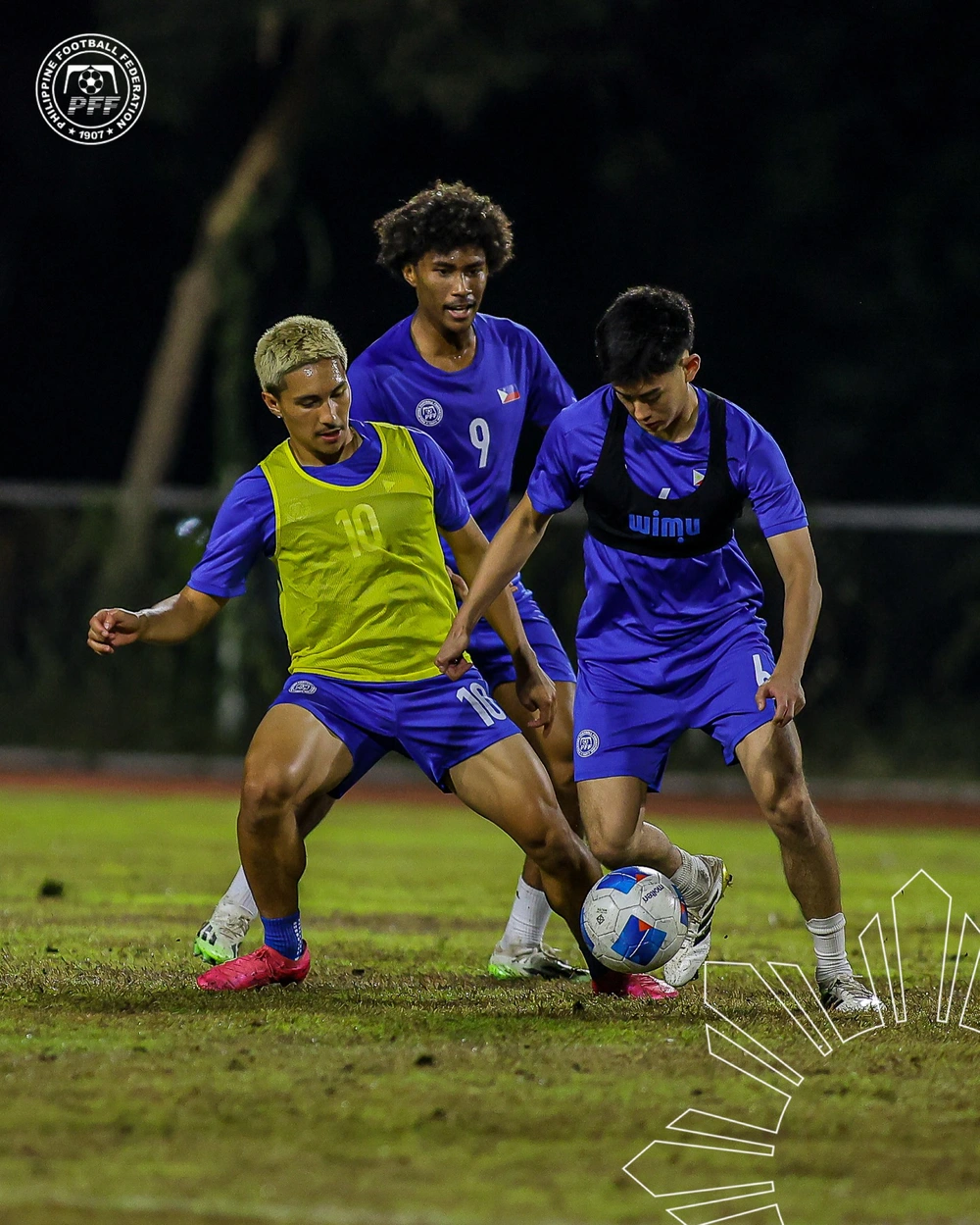 U22 Philippines triệu tập 13 cầu thủ thi đấu ở nước ngoài, quyết vào bán kết bóng đá nam SEA Games 2025 - Ảnh 1.