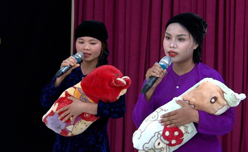 Nét văn hóa dân tộc Chứt mở hướng du lịch vùng biên  - Ảnh 2.