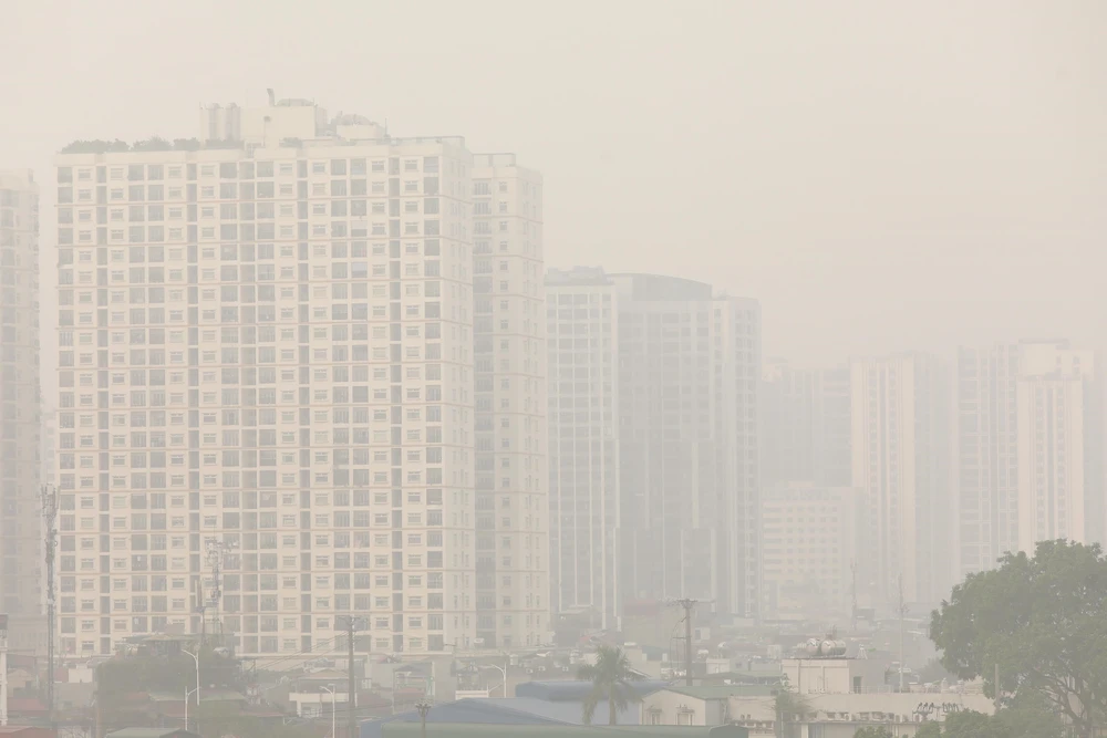 Bảo vệ sức khỏe người dân trước những ảnh hưởng có hại của ô nhiễm không khí - Ảnh 1.