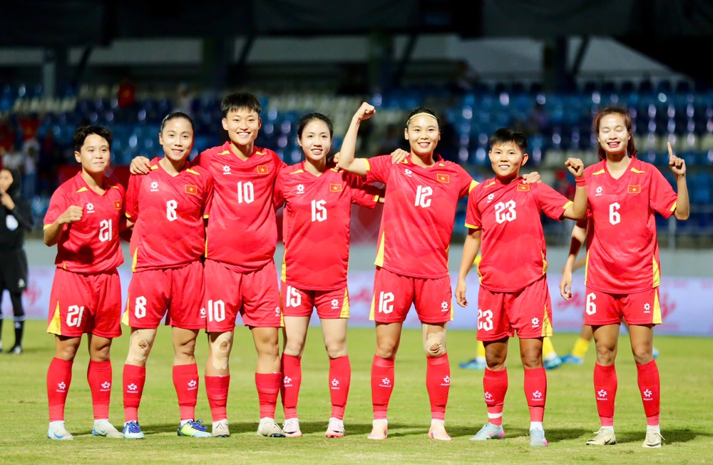 Chiến thắng đậm đà 7-0, đội tuyển nữ Việt Nam có khởi đầu ấn tượng - Ảnh 1.