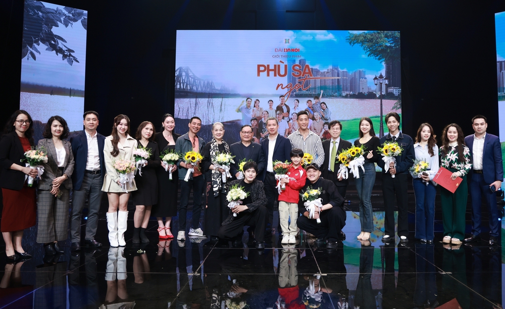 &quot;Phù sa ngọt&quot;: Câu chuyện dung dị về cuộc sống ven sông Hồng - Ảnh 2.