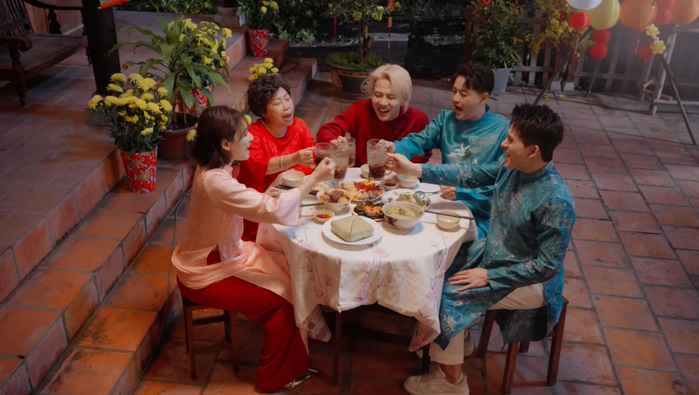 &quot;Ngôi sao xanh 2025&quot;: Nội dung số bùng nổ trên không gian mạng - Ảnh 2.