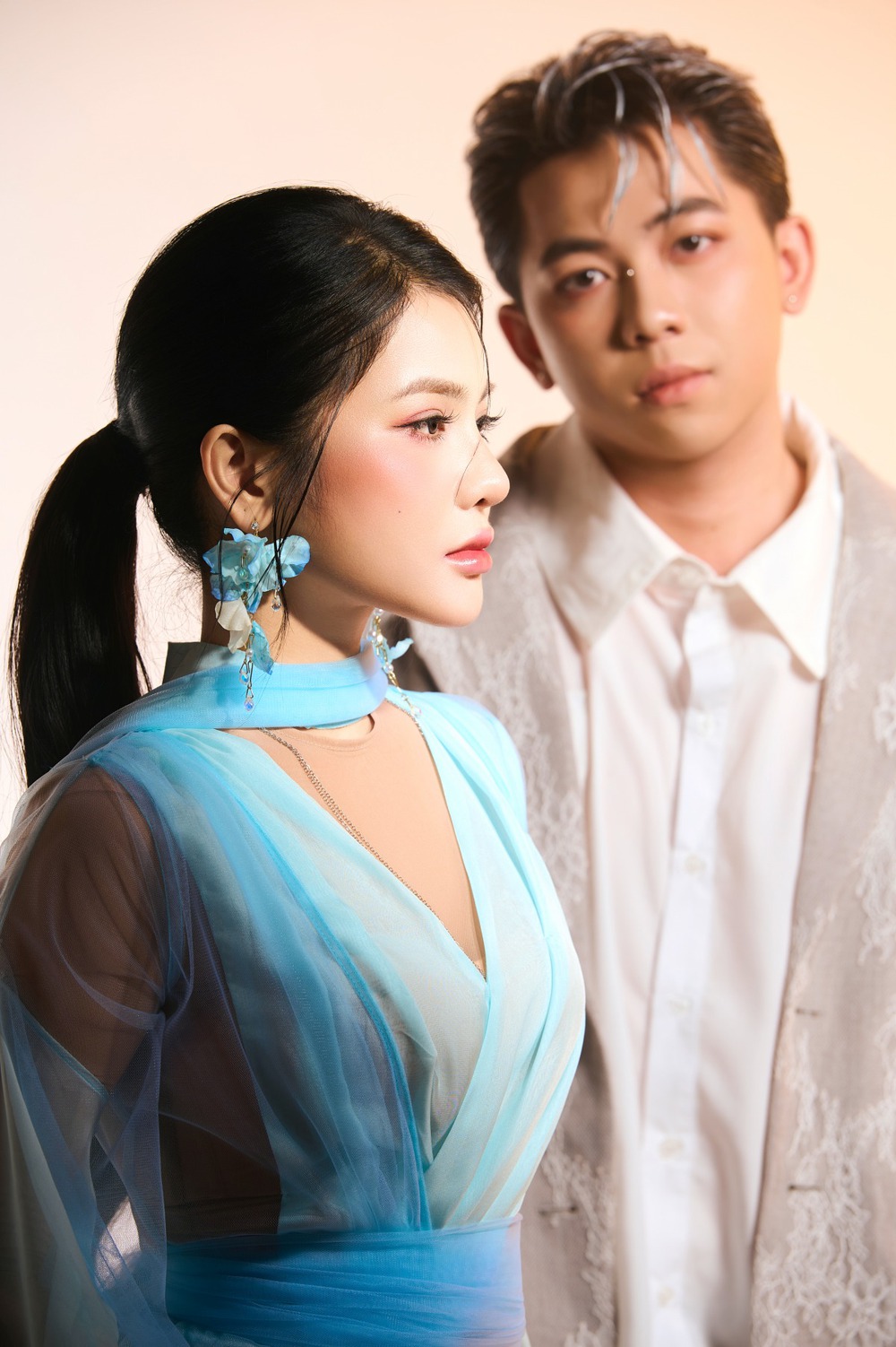 Bảo Yến Rosie trưởng thành và đầy dịu dàng trong MV Bớt một lần ngốc - Ảnh 2.