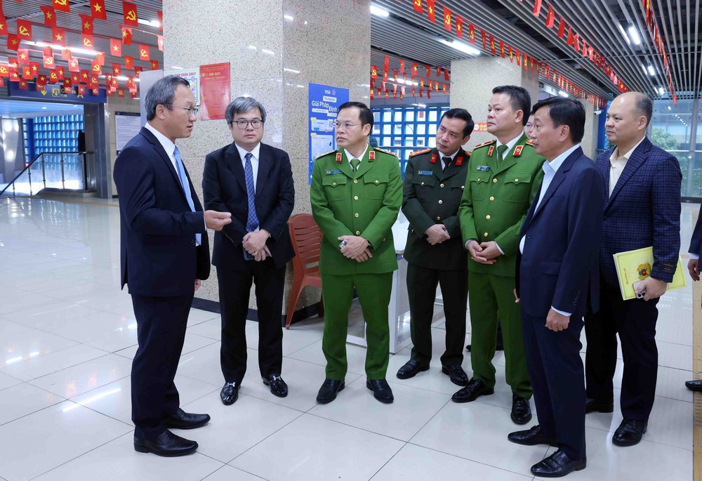 Hà Nội áp dụng hệ thống kiểm soát vé tự động ứng dụng giải pháp sinh trắc học trên tuyến đường sắt đô thị 2A Cát Linh – Hà Đông - Ảnh 3.