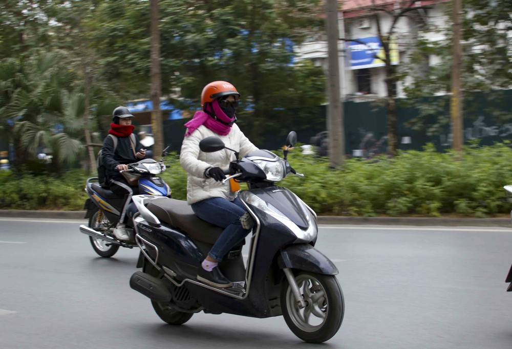 Thời tiết ngày 6/12: Bắc Bộ rét về đêm và sáng sớm, Trung Bộ có mưa rào - Ảnh 1.