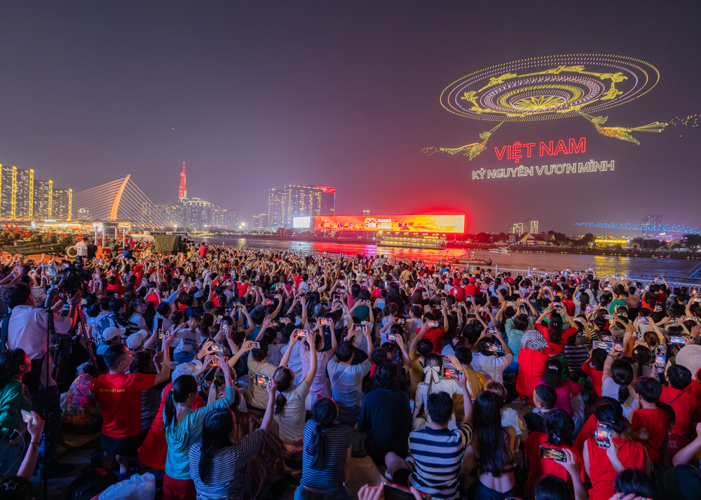 Giải thưởng 'Happy Vietnam 2025': Bức tranh toàn cảnh về một dân tộc hạnh phúc, văn minh, giàu bản sắc - Ảnh 2. Giải thưởng 'Happy Vietnam 2025': Bức tranh toàn cảnh về một dân tộc hạnh phúc, văn minh, giàu bản sắc - Ảnh 2.