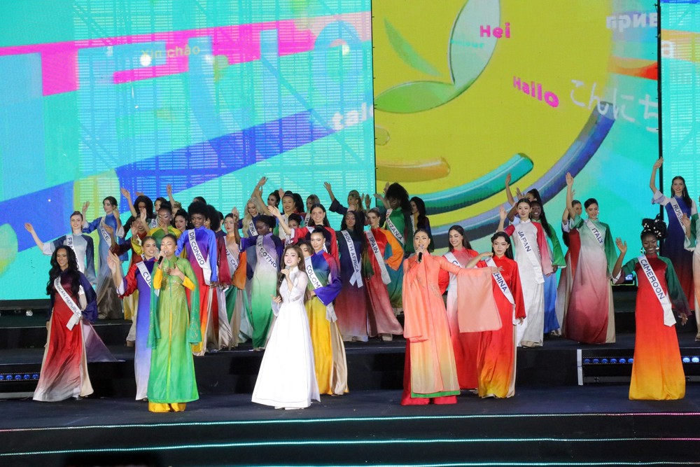 Khai mạc Lễ hội Trà quốc tế 2025 tại Lâm Đồng - Ảnh 1. Khai mạc Lễ hội Trà quốc tế 2025 tại Lâm Đồng - Ảnh 1.