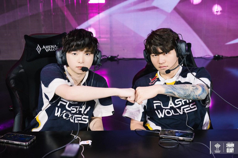 AIC 2025: Lội ngược dòng cảm xúc trước đại diện RPL, Flash Wolves tiến vào chung kết tổng - Ảnh 2. AIC 2025: Lội ngược dòng cảm xúc trước đại diện RPL, Flash Wolves tiến vào chung kết tổng - Ảnh 2.