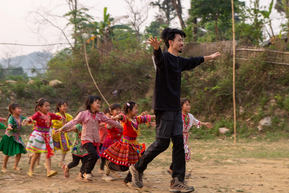 Đen Vâu ủng hộ xử lý đến cùng nếu dự án thiện nguyên "Nuôi em" có sai phạm - Ảnh 4. Đen Vâu ủng hộ xử lý đến cùng nếu dự án thiện nguyên "Nuôi em" có sai phạm - Ảnh 4.