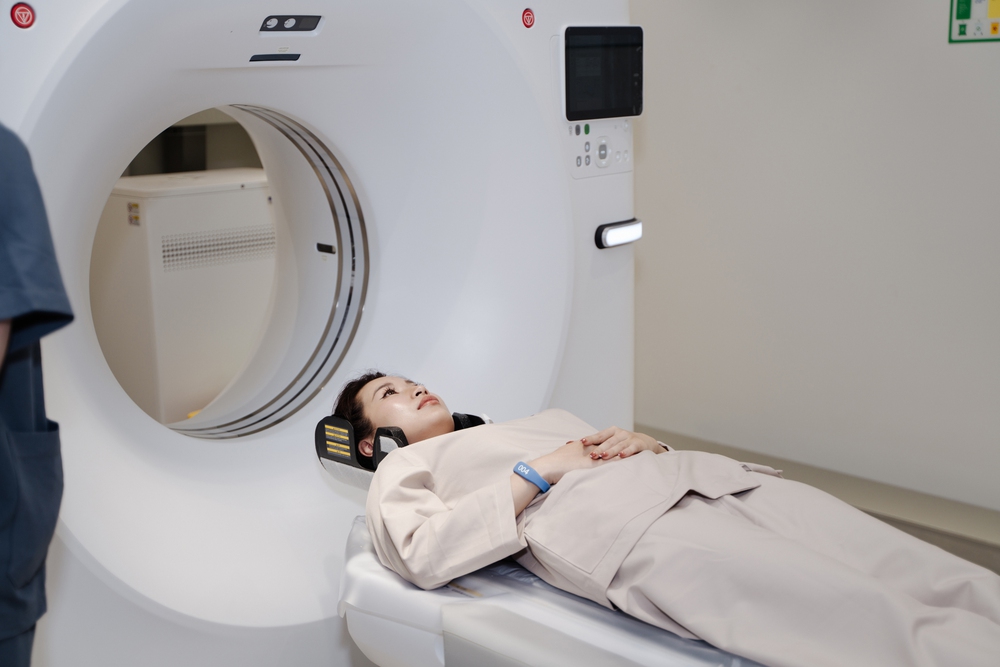 Ứng dụng công nghệ AI trong tầm soát ung thư, chăm sóc sức khỏe cộng đồng - Ảnh 1. Ứng dụng công nghệ AI trong tầm soát ung thư, chăm sóc sức khỏe cộng đồng - Ảnh 1.