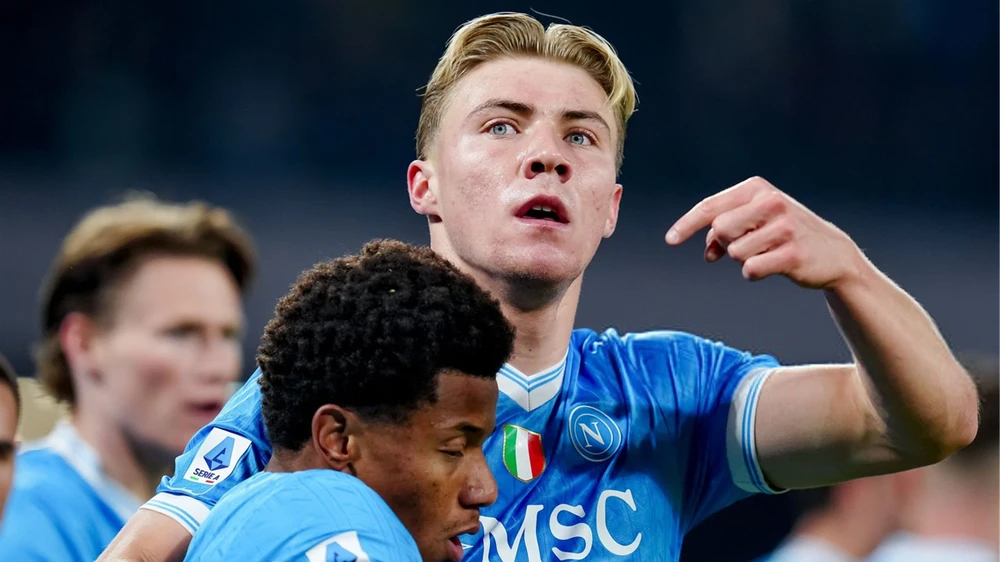 Hojlund lập cú đúp, Napoli vượt qua Juventus trên sân nhà - Ảnh 1.