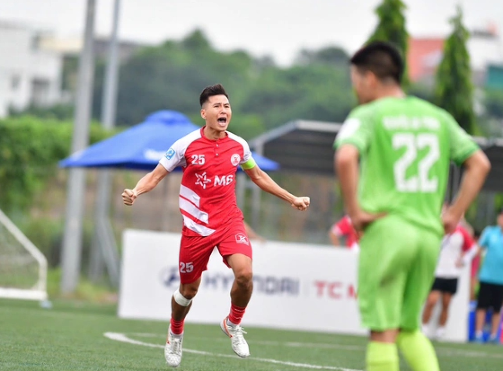 Thiên Khôi FC thắng kịch tính, đăng quang VSC-S5 2025 - Ảnh 1. Thiên Khôi FC thắng kịch tính, đăng quang VSC-S5 2025 - Ảnh 1.