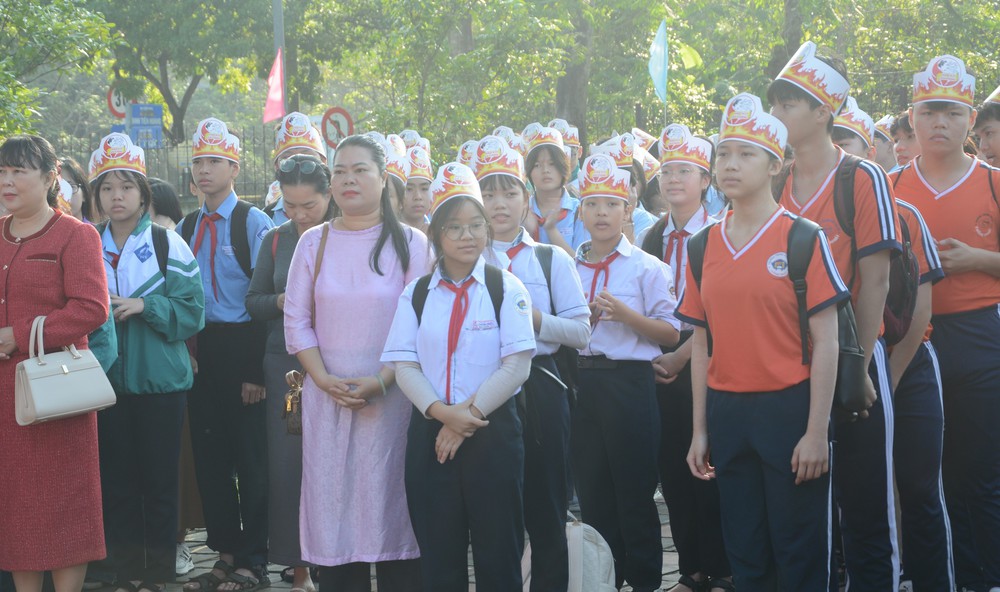 Giáo dục lòng yêu nước qua hình ảnh vua Hàm Nghi - Ảnh 3. Giáo dục lòng yêu nước qua hình ảnh vua Hàm Nghi - Ảnh 3.