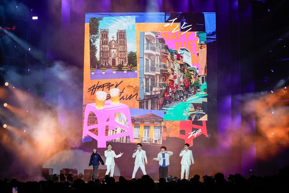 Hướng tới xây dựng "Ngày Việt Nam Hạnh phúc" thường niên - Ảnh 1. Hướng tới xây dựng "Ngày Việt Nam Hạnh phúc" thường niên - Ảnh 1.