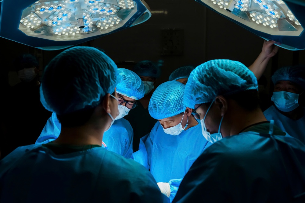 CLB Nhân đạo Sala: 15 năm bền bỉ viết lại ước mơ - Ảnh 1. CLB Nhân đạo Sala: 15 năm bền bỉ viết lại ước mơ - Ảnh 1.