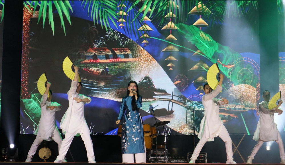 &quot;Thanh âm Đất Việt&quot;: Sức sống trường tồn của đàn bầu trong dòng chảy văn hóa dân tộc - Ảnh 5.