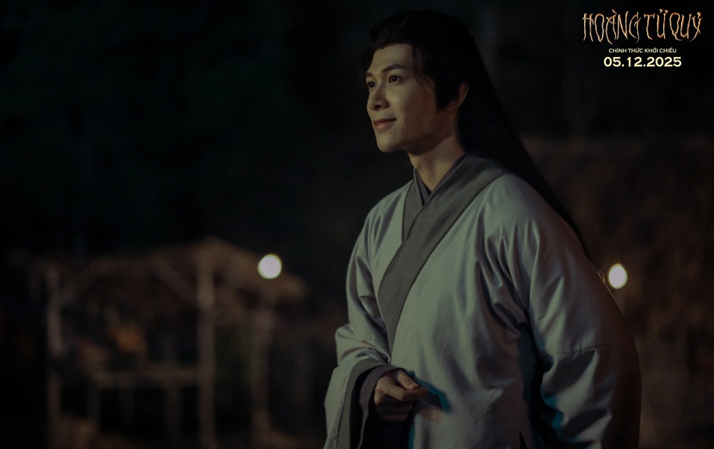 Anh Tú Atus bước vào giai đoạn “chín” nhất của sự nghiệp với “Hoàng tử quỷ” - Ảnh 2. Anh Tú Atus bước vào giai đoạn “chín” nhất của sự nghiệp với “Hoàng tử quỷ” - Ảnh 2.