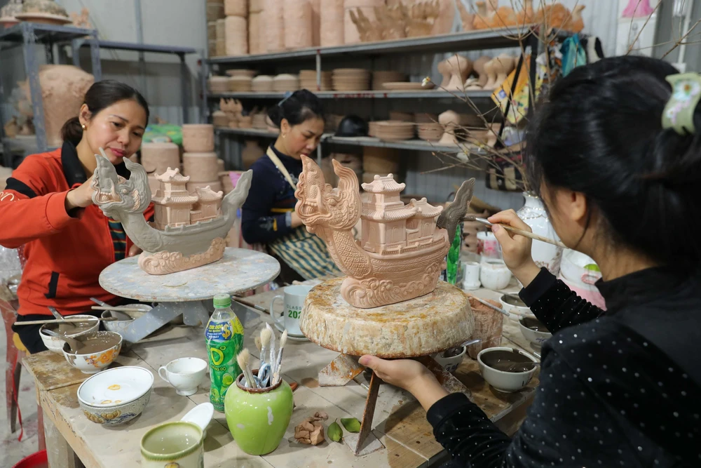 Hà Nội tái hiện "hồn phố – chất nghề" - Ảnh 1. Hà Nội tái hiện "hồn phố – chất nghề" - Ảnh 1.