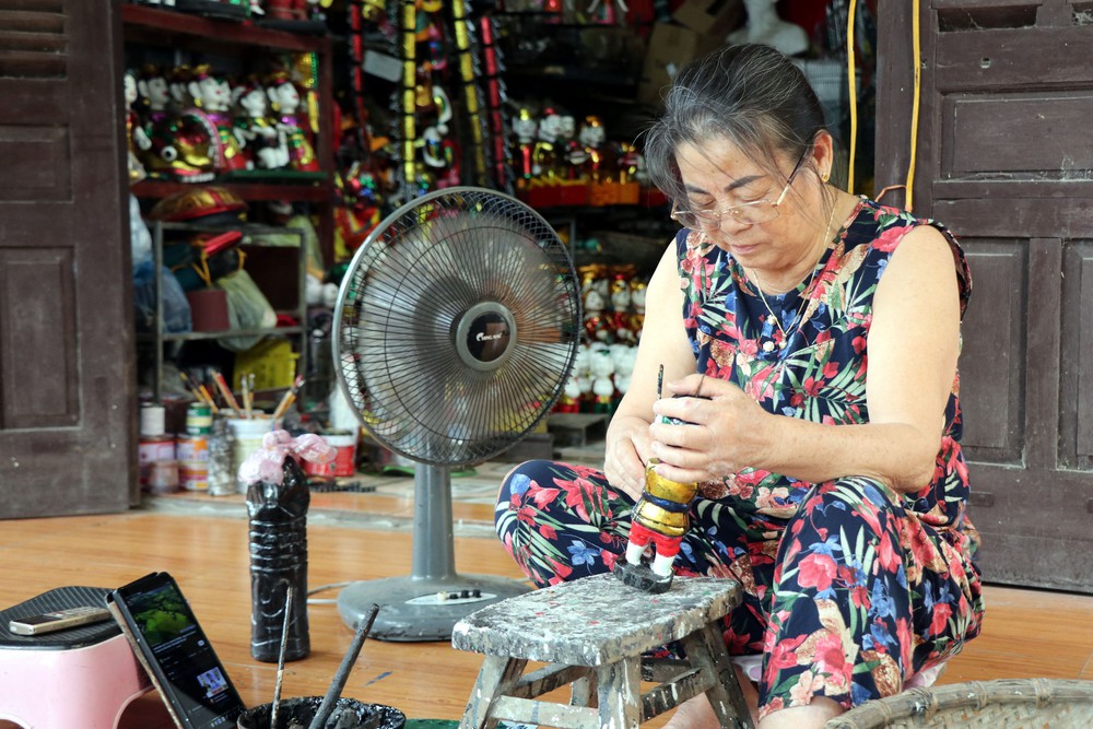 Giữ nghệ thuật múa rối nước giữa nhịp sống hiện đại - Ảnh 4.