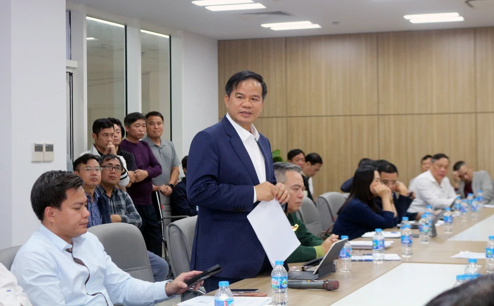 Phó Thủ tướng Lê Thành Long kiểm tra tiến độ Dự án cơ sở 2 Bệnh viện Bạch Mai và Bệnh viện Hữu nghị Việt Đức - Ảnh 2.