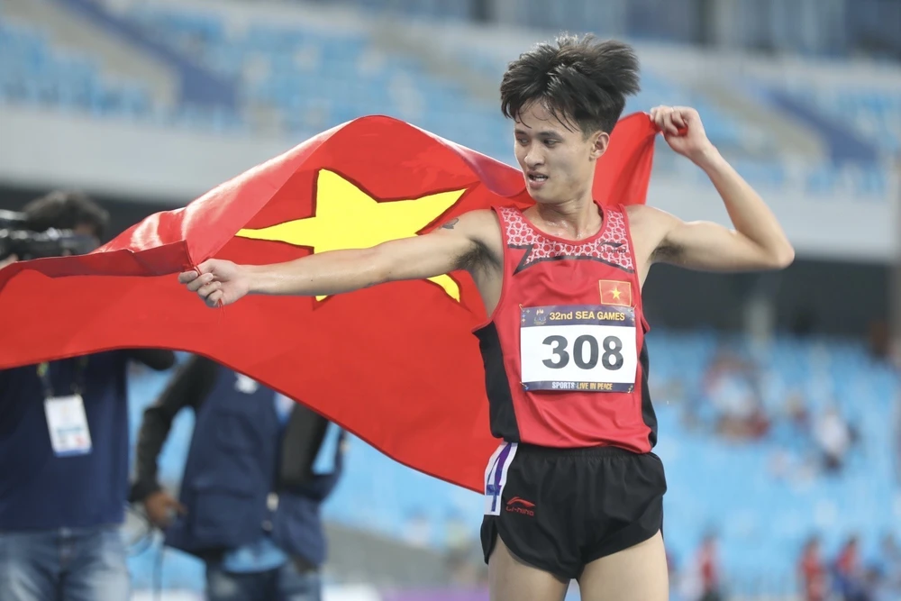Tuyển thủ điền kinh Nguyễn Trung Cường: Sẽ lại ngạo nghễ trên đường đua? - Ảnh 1. Tuyển thủ điền kinh Nguyễn Trung Cường: Sẽ lại ngạo nghễ trên đường đua? - Ảnh 1.