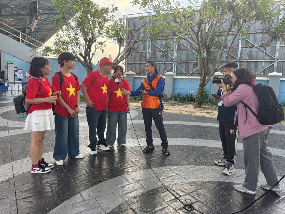 Thư Bangkok: Người Việt ở Thái Lan vẫn chưa háo hức với SEA Games - Ảnh 1. Thư Bangkok: Người Việt ở Thái Lan vẫn chưa háo hức với SEA Games - Ảnh 1.