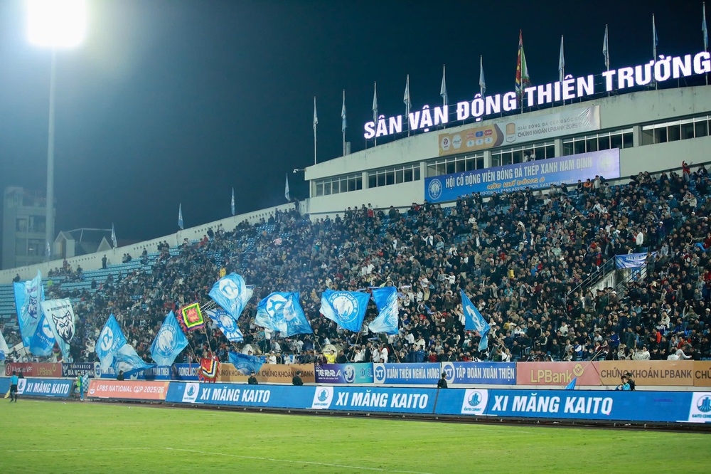 Tin nóng bóng đá Việt Nam hôm nay 10/12: U22 Việt Nam lên kế hoạch đánh bại U22 Malaysia; Tuyển nữ Việt Nam mất 5 tiếng đi tập tại SEA Games 33 - Ảnh 3.