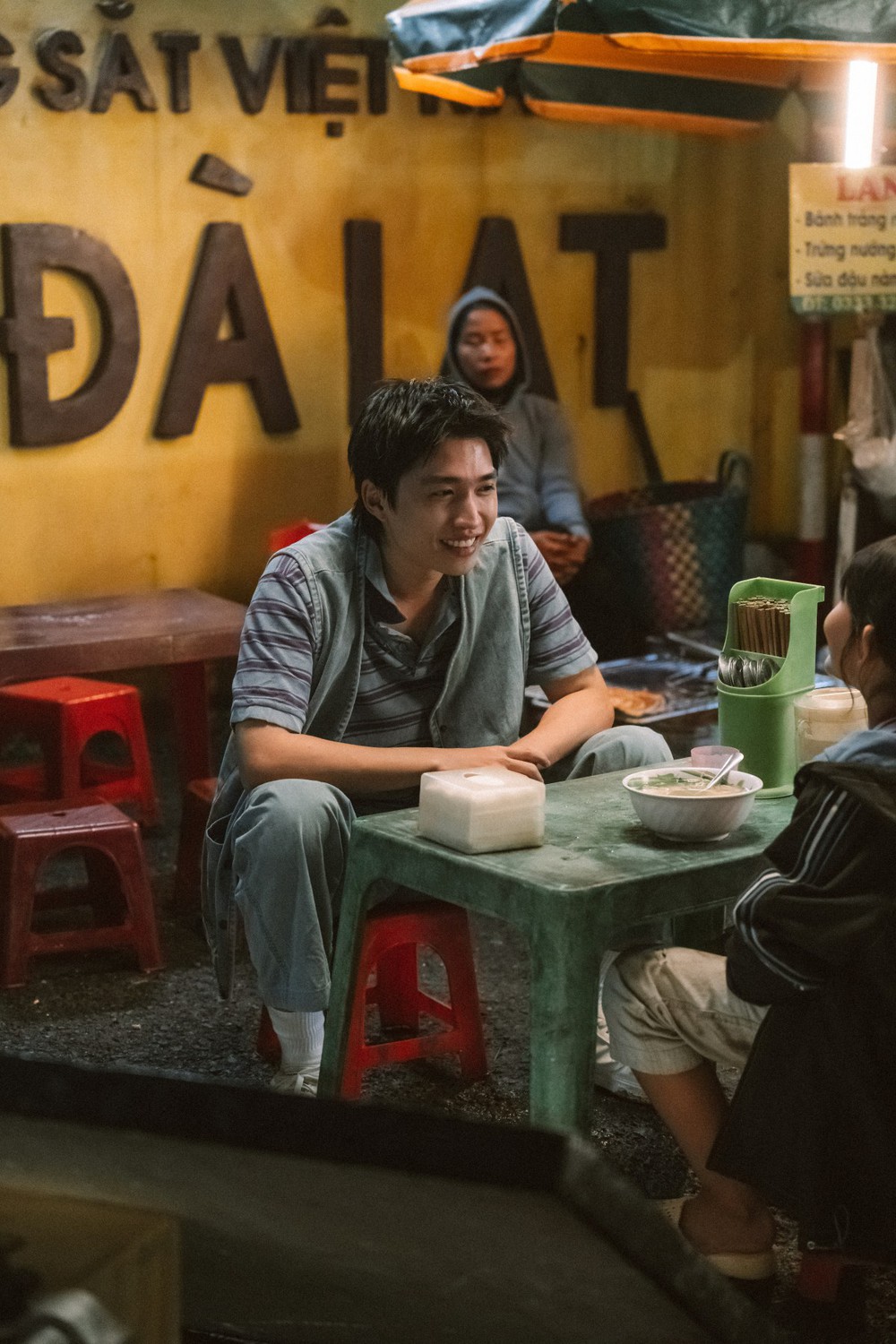 Cody Nam Võ tái xuất với MV "Sẽ qua sớm thôi" - Ảnh 1.