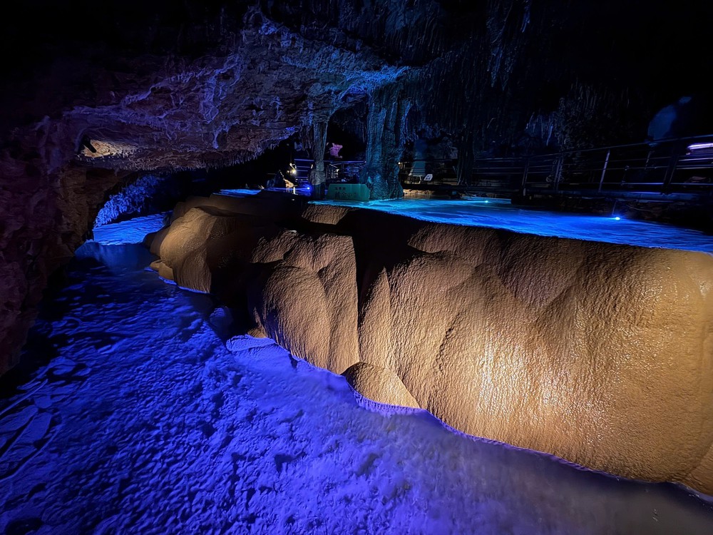 Động Gyokusendo - Kỳ quan thạch nhũ tráng lệ ở Okinawa (Nhật Bản) - Ảnh 6. Động Gyokusendo - Kỳ quan thạch nhũ tráng lệ ở Okinawa (Nhật Bản) - Ảnh 6.