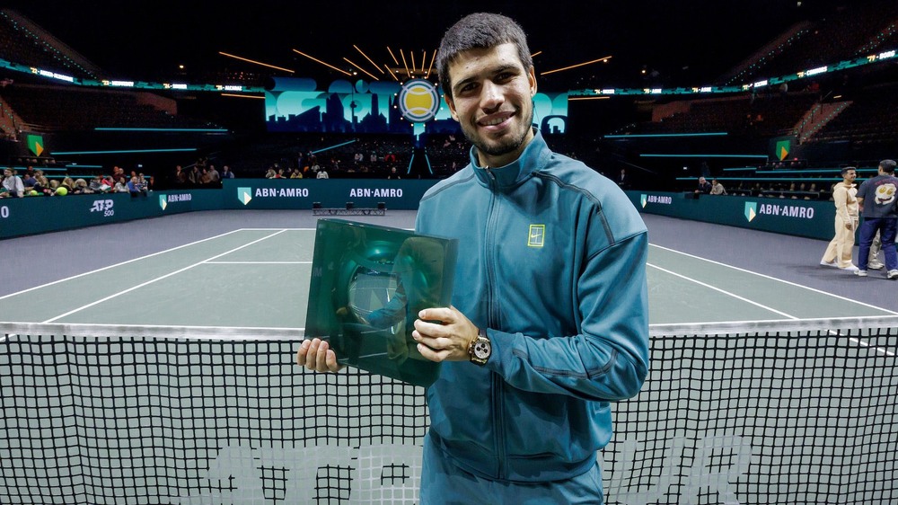 Carlos Alcaraz vô địch ATP 500 Rotterdam Open 2025: Vinh quang từ lối chơi toàn diện - Ảnh 1.