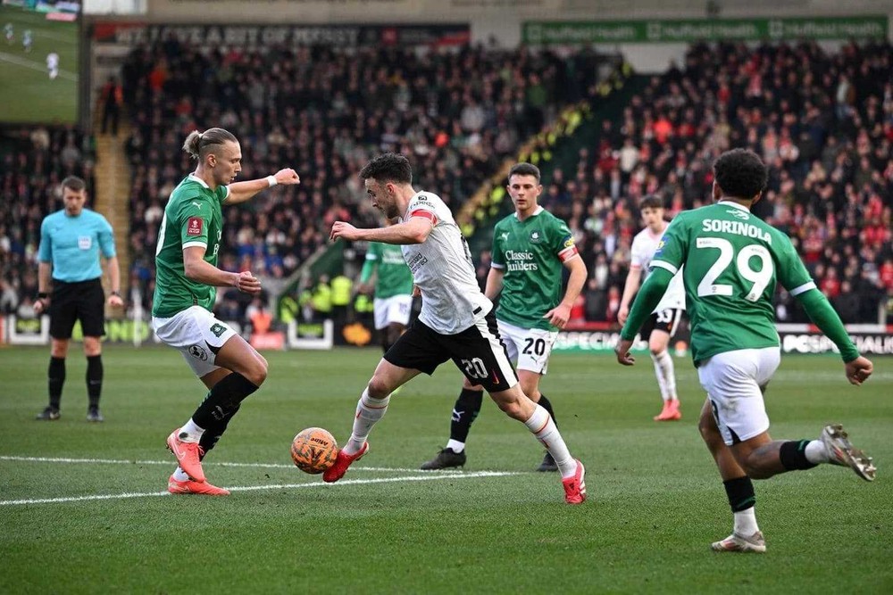 Vòng 5 FA Cup: Man City gặp đội bóng vừa loại Liverpool, MU đối đầu đội bóng ở Premier League - Ảnh 1.