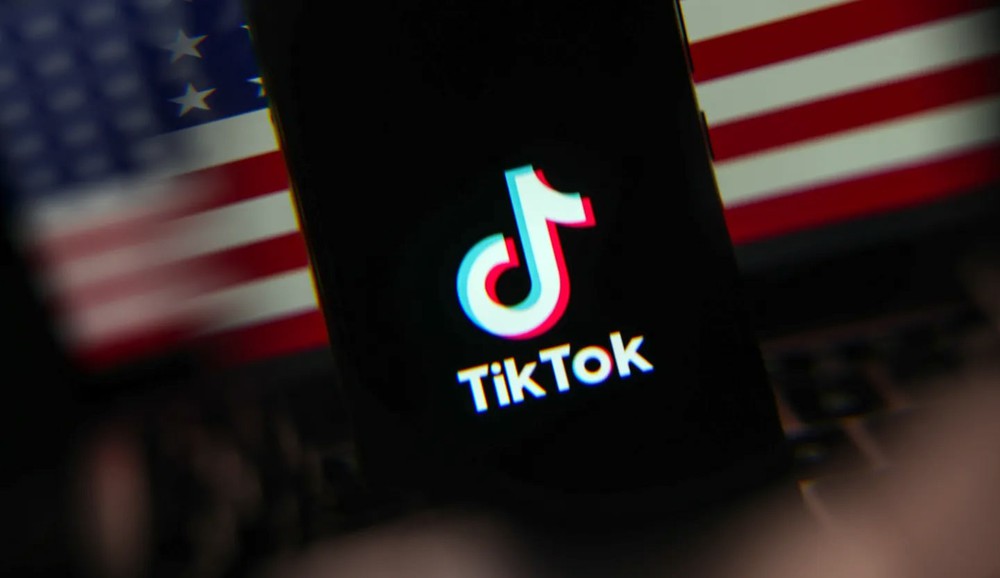 TikTok chính thức trở lại kho ứng dụng của Apple và Google - Ảnh 1.