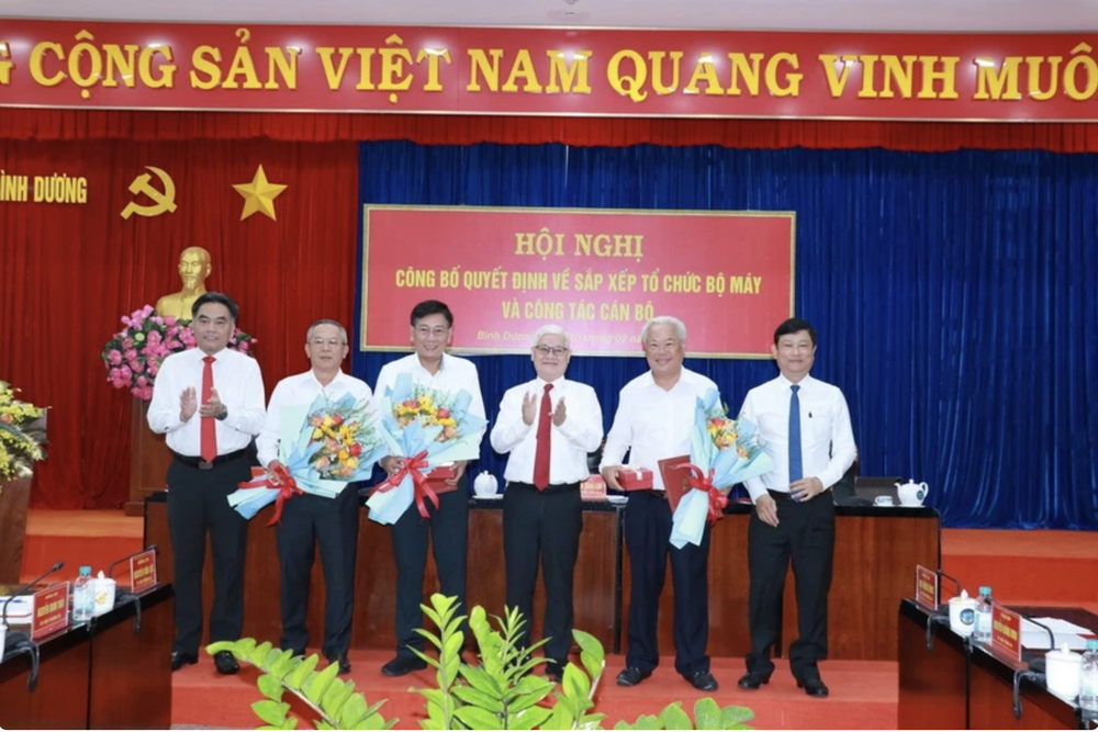 Tinh gọn bộ máy: Nhanh chóng kiện toàn, triển khai công tác theo mô hình tổ chức mới - Ảnh 1.